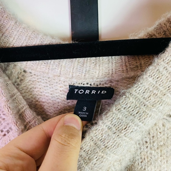 Torrid Cream Vegan Soft Cashmere Sweater Pullover Crewneck, Stretch NWT 3X - Picture 12 of 14